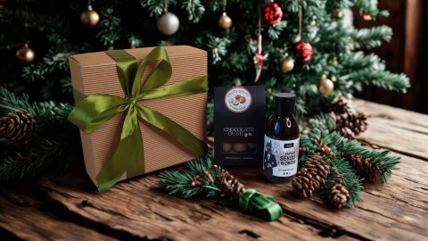 Mini zestaw box prezentowy dla mężczyzny kosmetyki orzechy