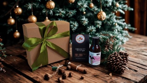 Mini zestaw box prezentowy dla niej kosmetyki orzechy