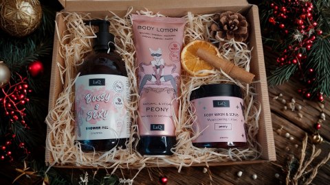 Świąteczny Zestaw box prezentowy dla niej kosmetyki wegańskie