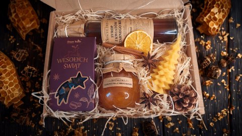 Zestaw prezentowy świąteczny box syrop konfitura herbata świeczka